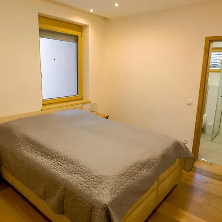 Pater Apartment *