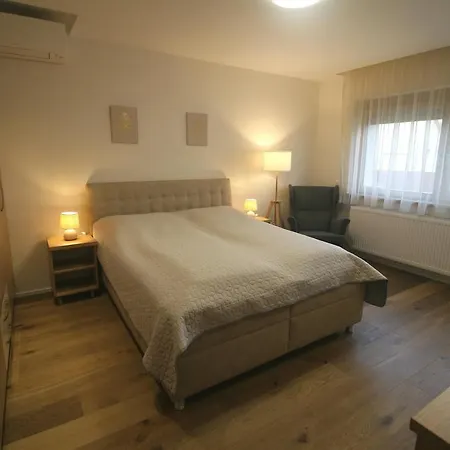 Pater Apartment