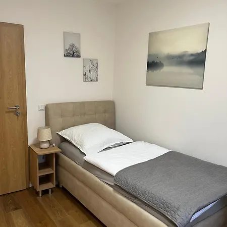 Pater Apartment *